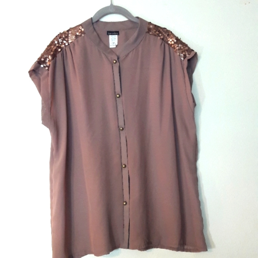 Pretty sequins blouse